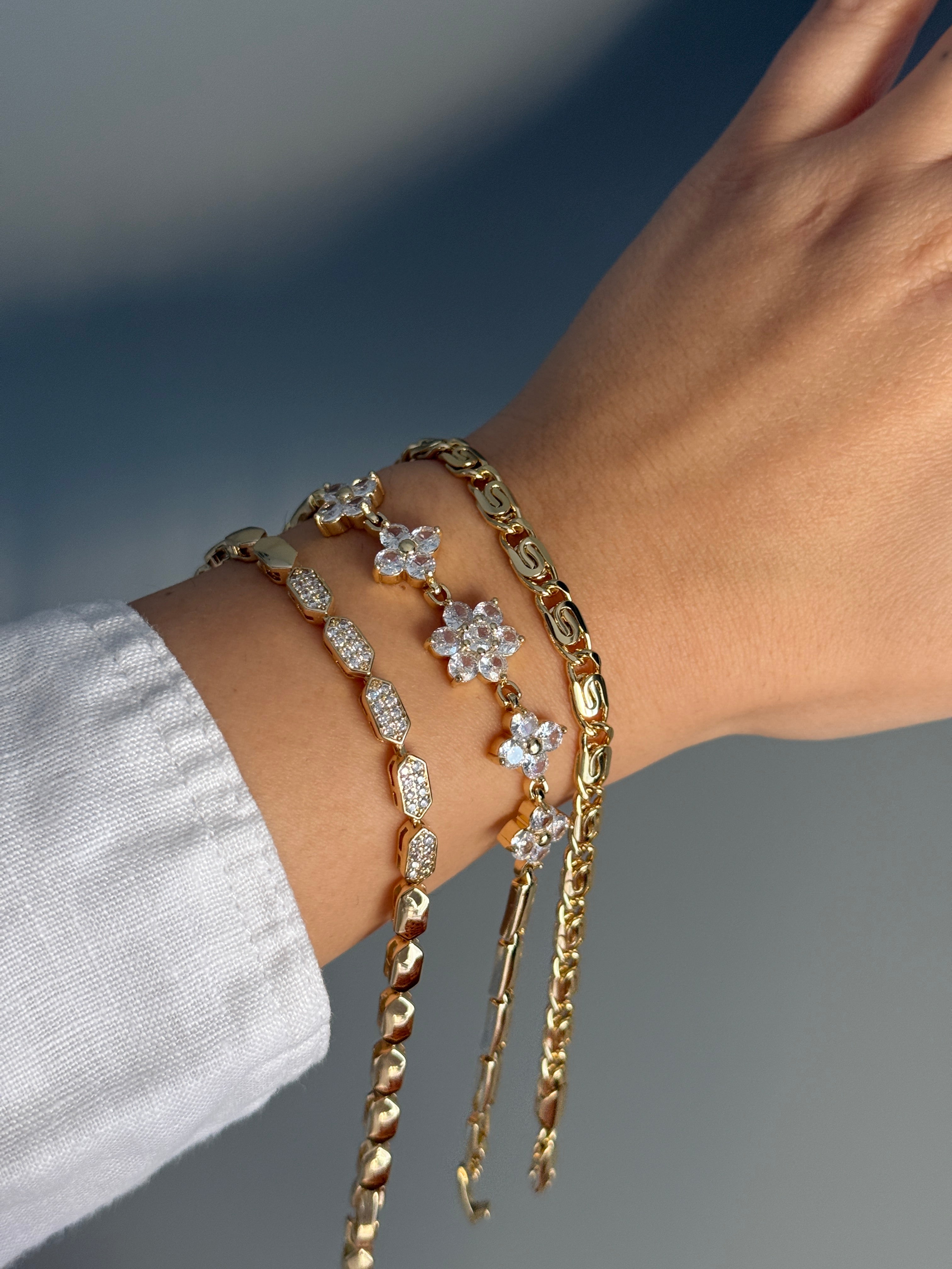 Xuping Taşlı Çiçek Ayarlanabilir Kuyumcu Model Bileklik