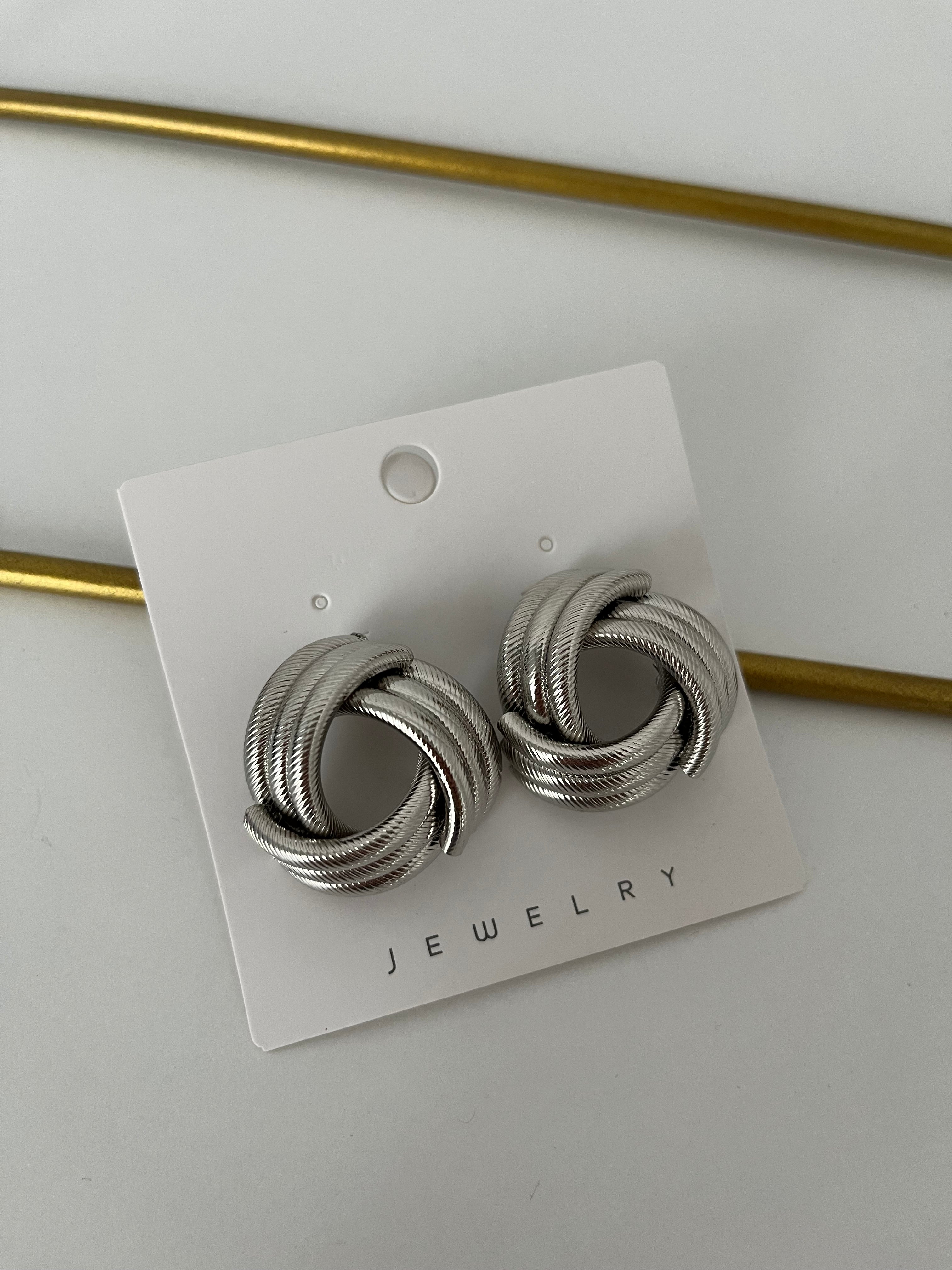 Silver Düğüm Küpe