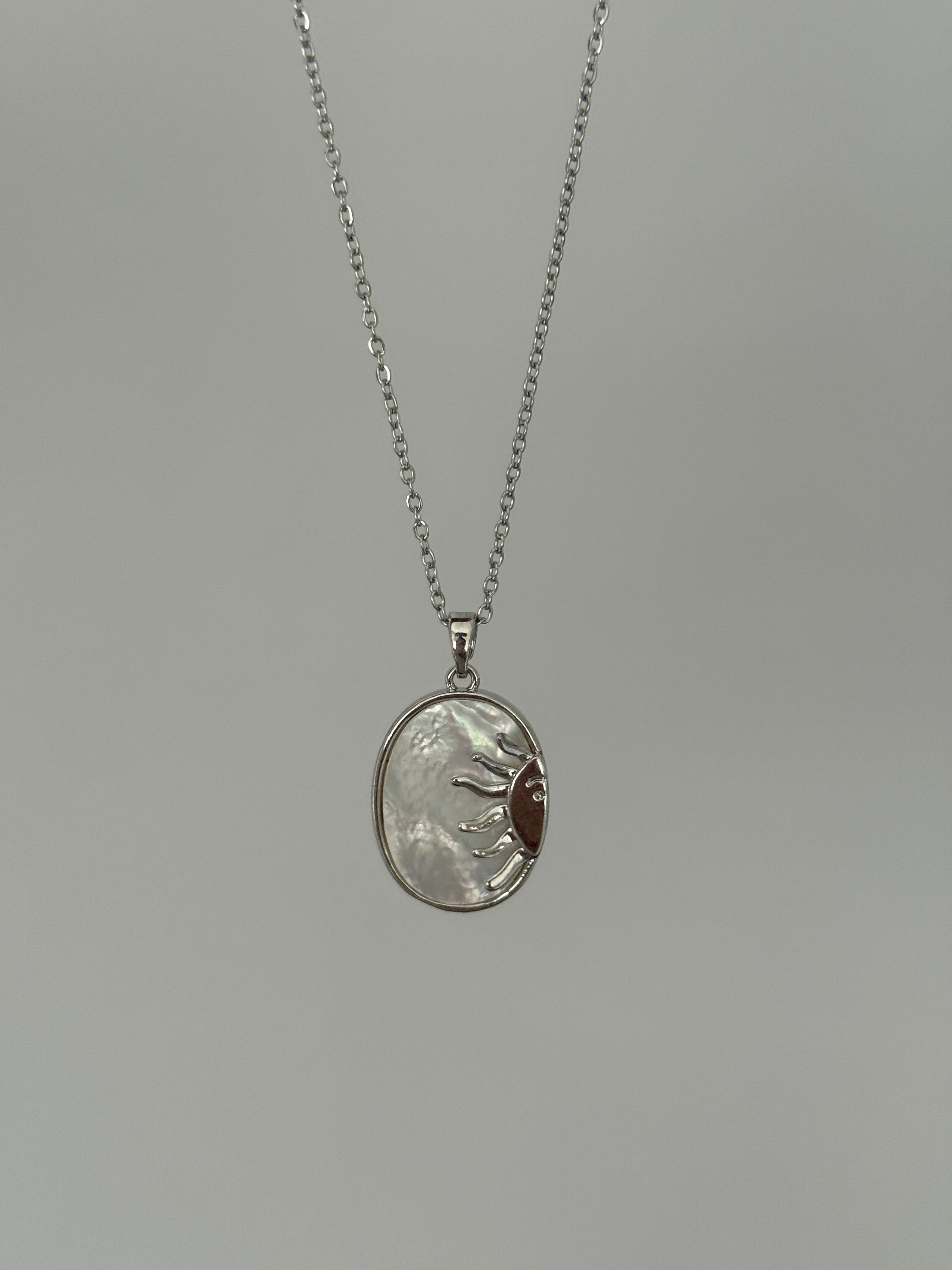 Çelik Sedefli Silver Güneş Kolye