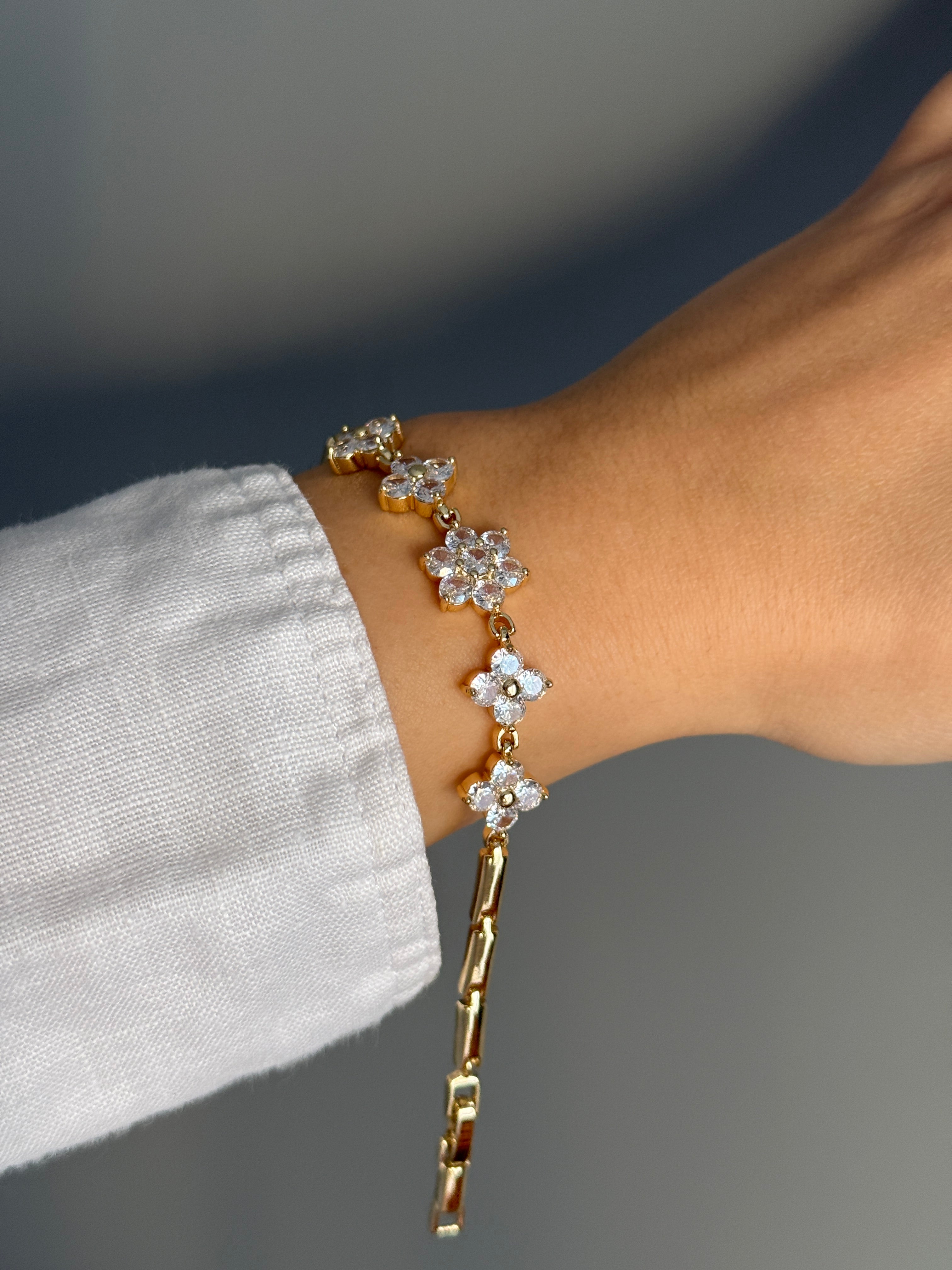 Xuping Taşlı Çiçek Ayarlanabilir Kuyumcu Model Bileklik