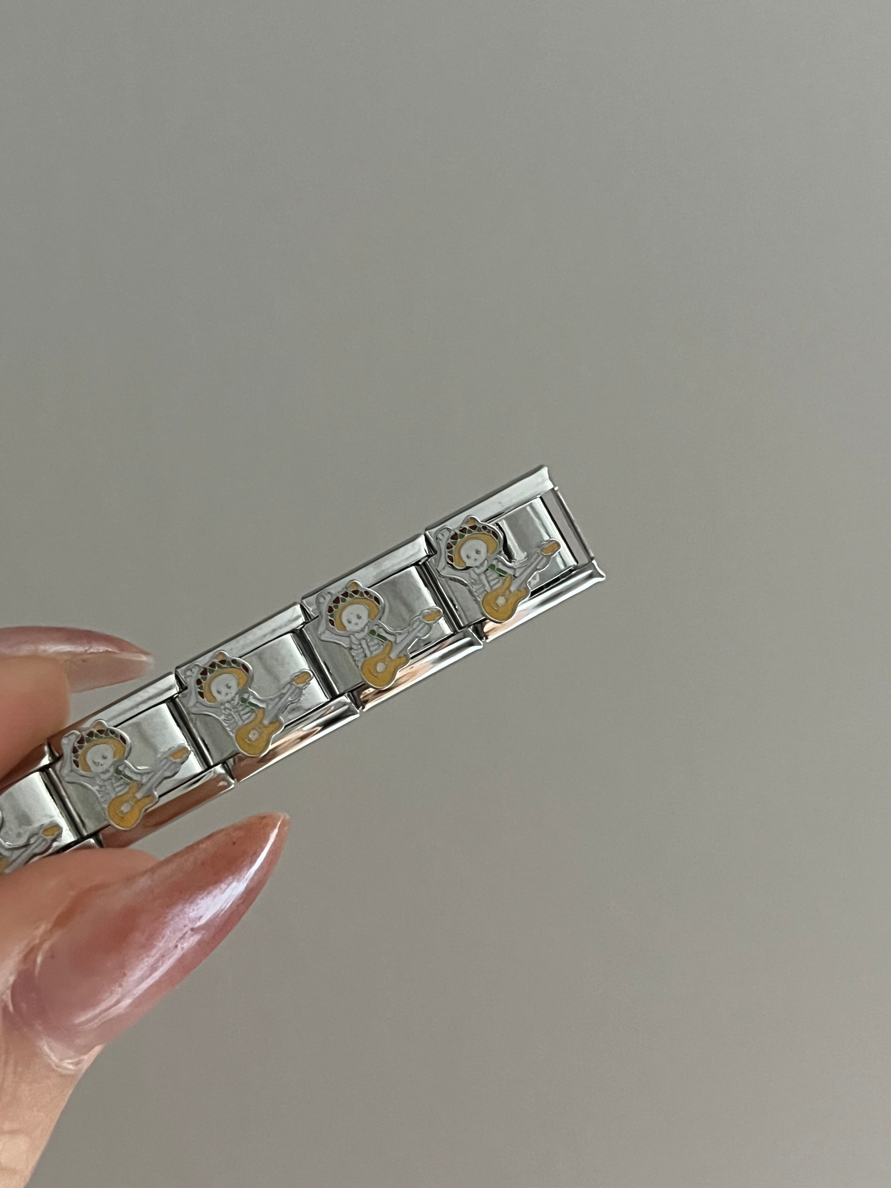 Çelik Nomination Müzisyen Charm