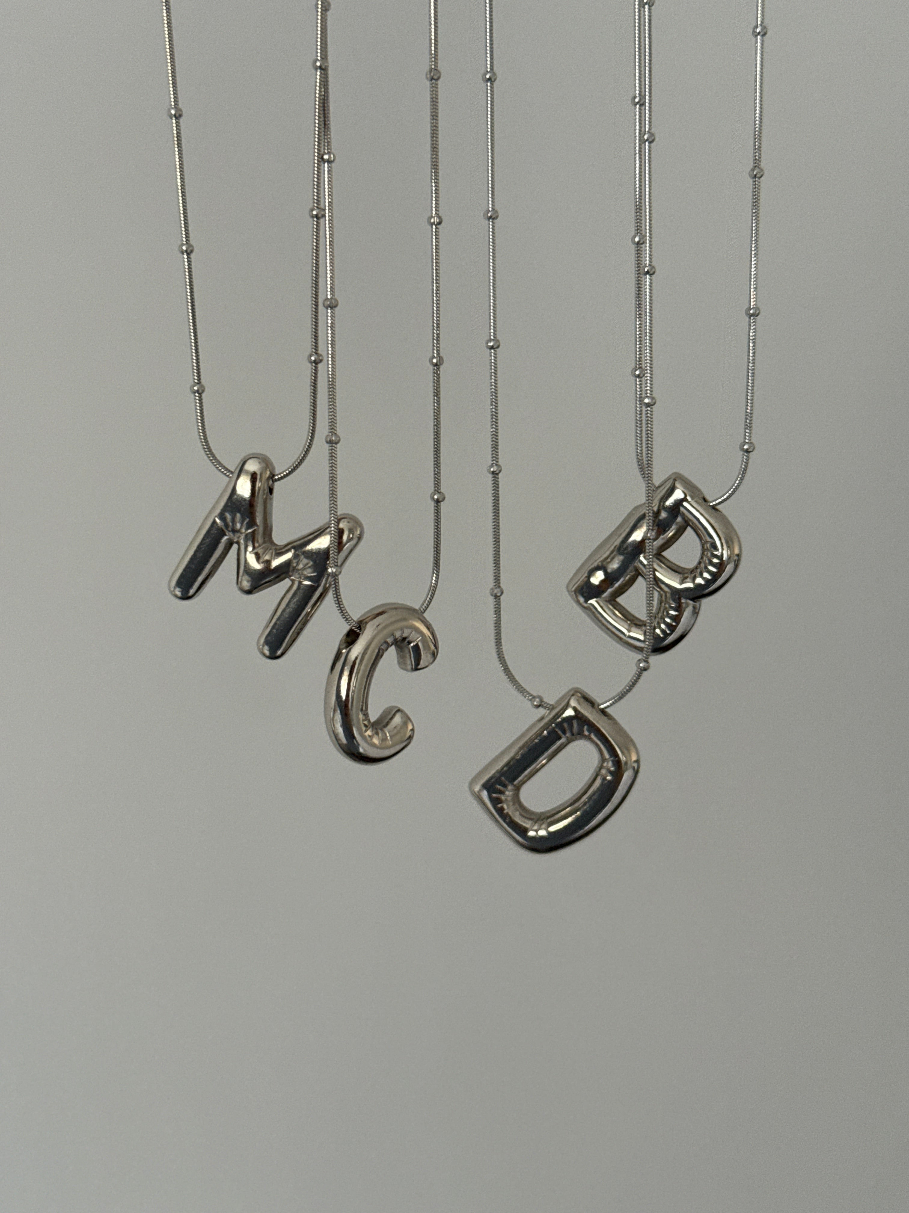 Çelik Bubble Silver Harf Kolye