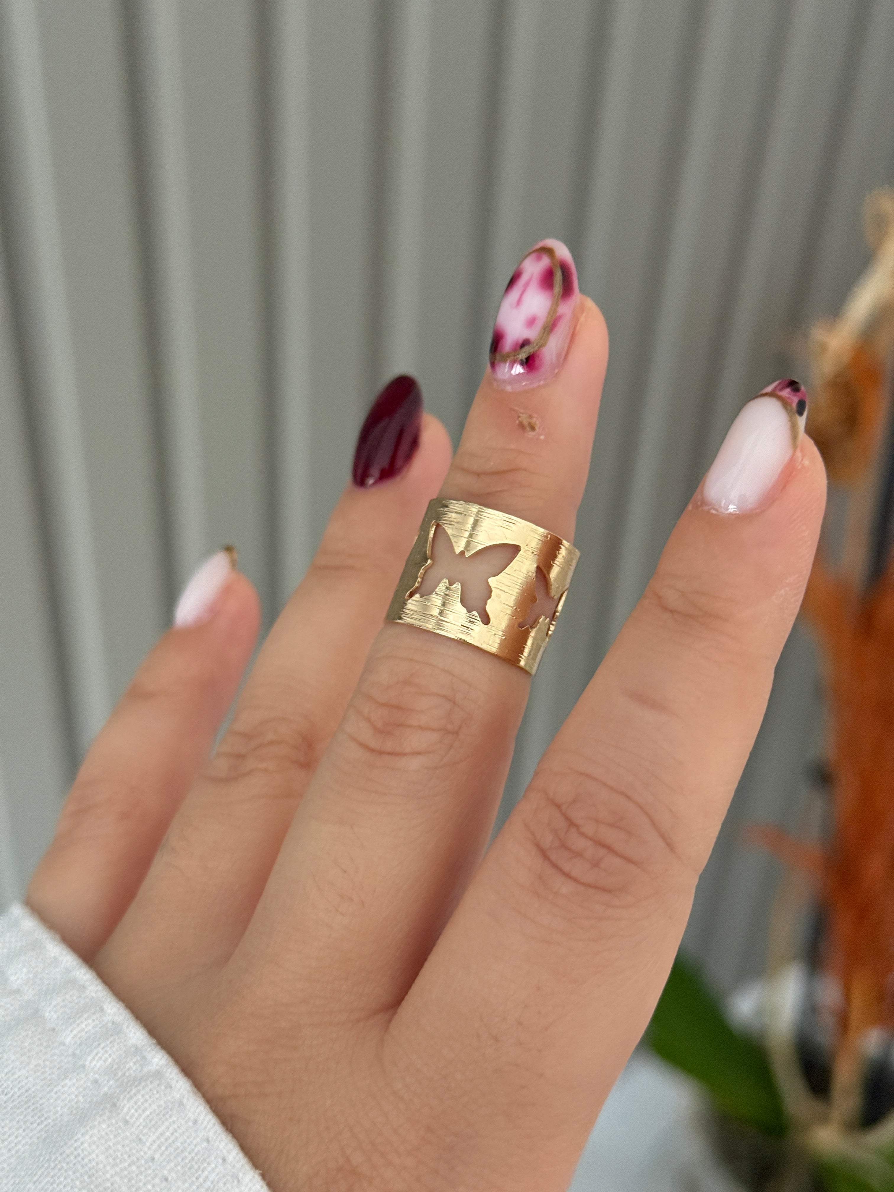 Ayarlanabilir Kelebek Yüzük