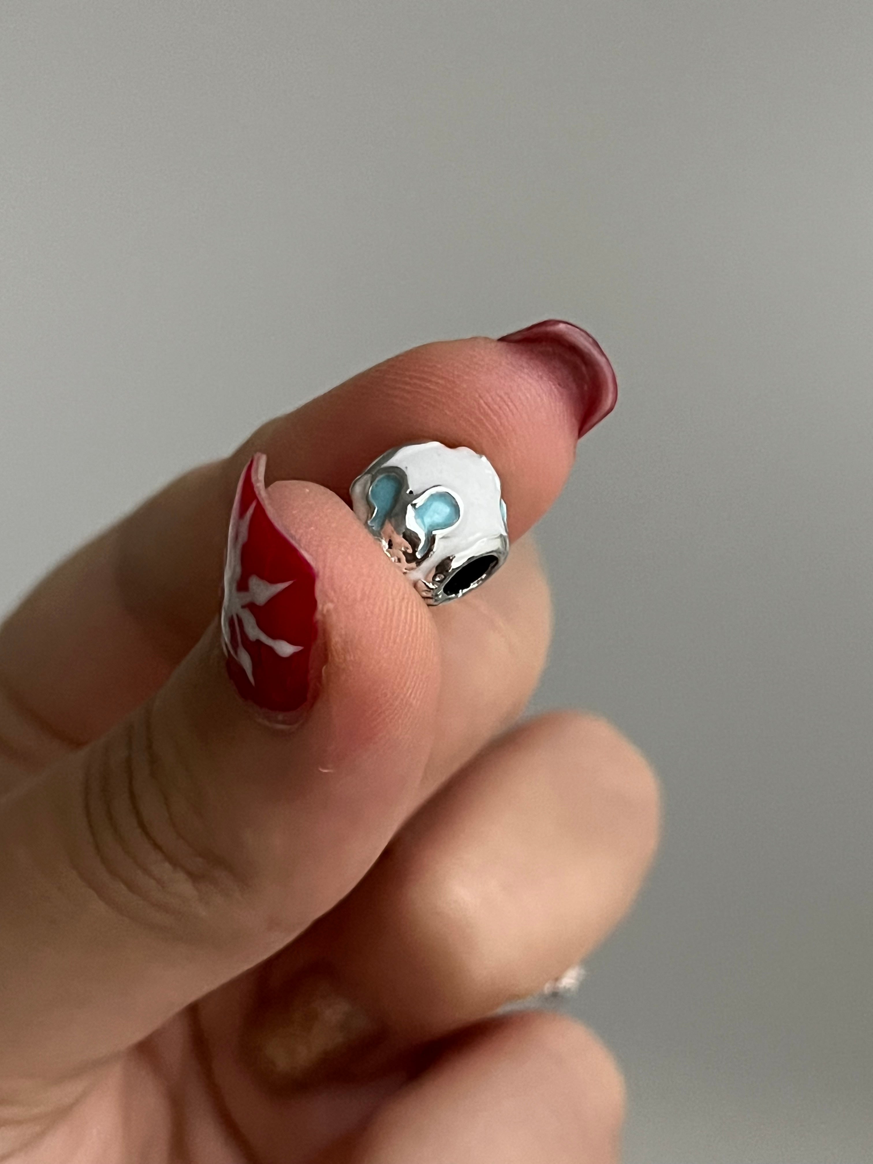 Mickey Mavi Beyaz Charm