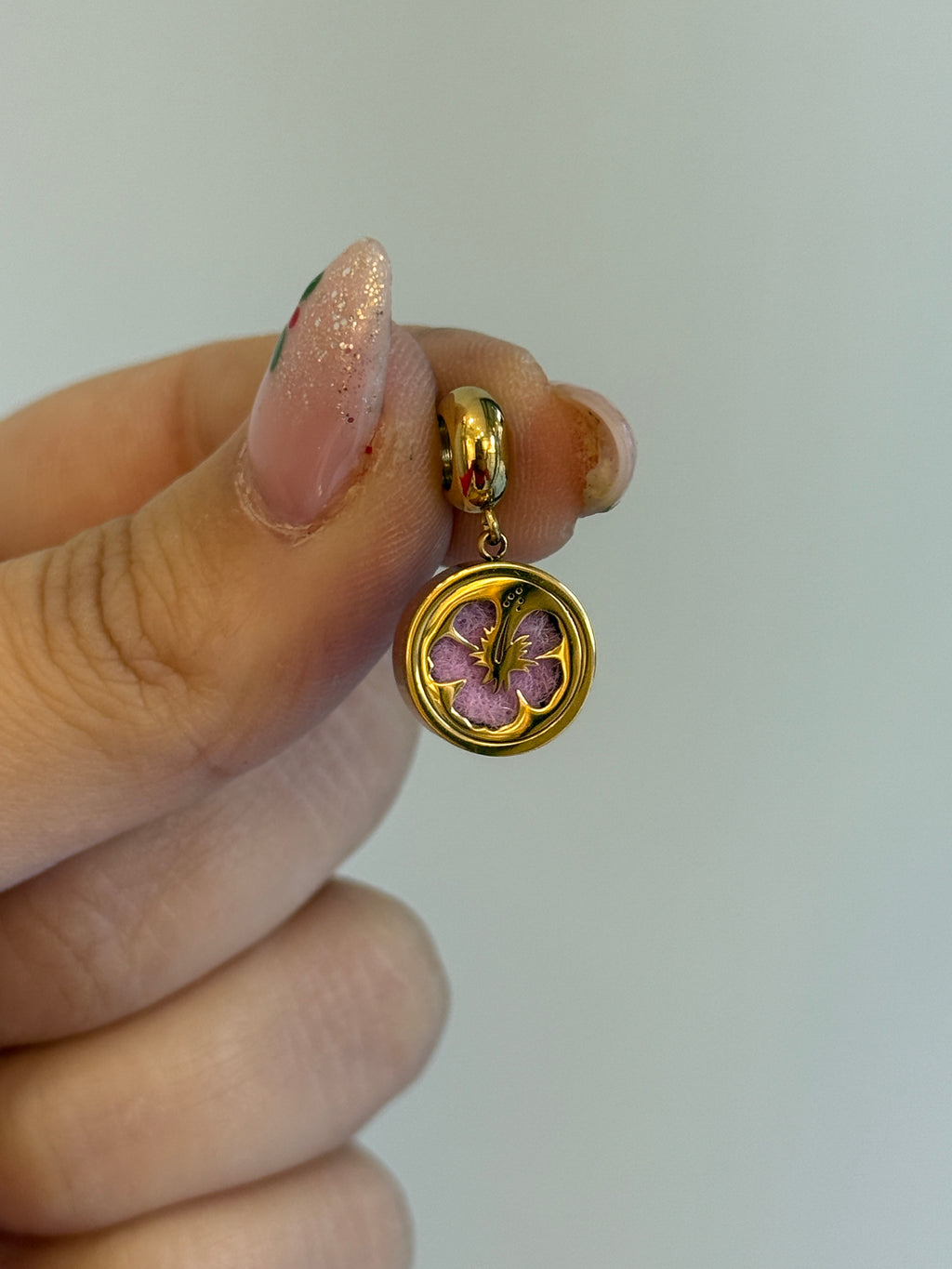 Çelik Gold Koku Sıkılabilen Çiçek Charm