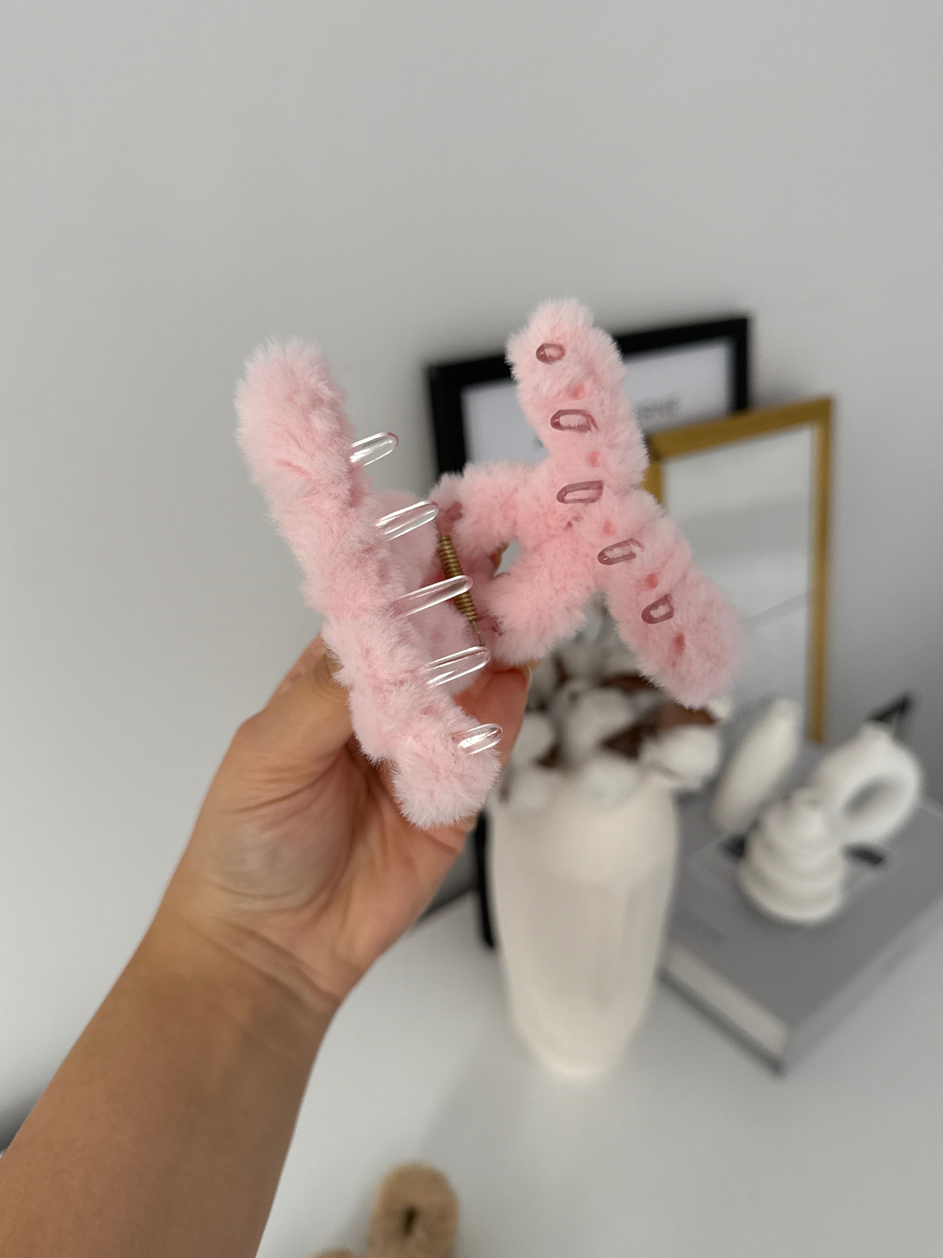 Renk Seçenekli Peluş Kıskaçlı Toka