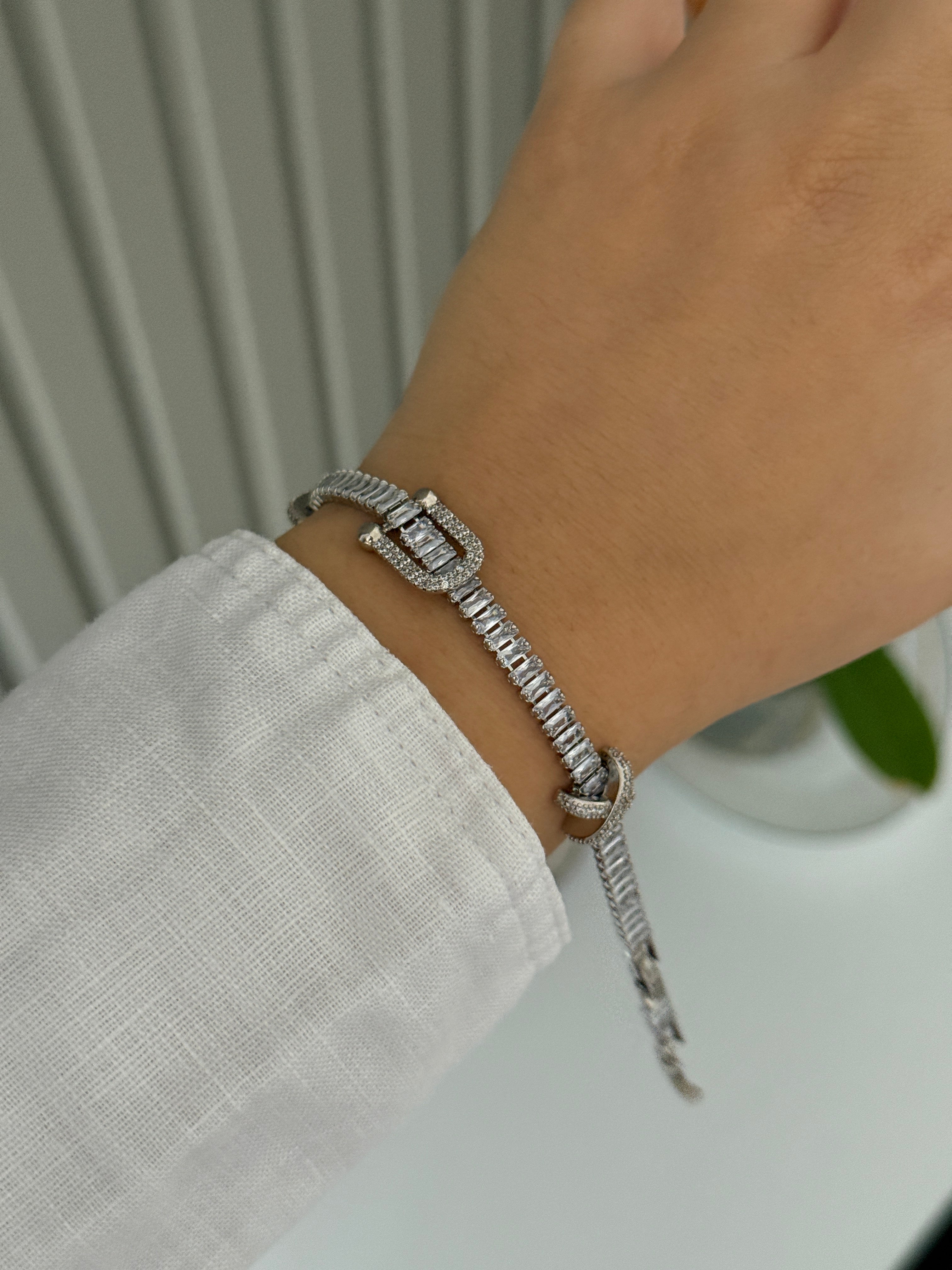 Çelik Tiffanyco Baget Taşlı Su Yolu