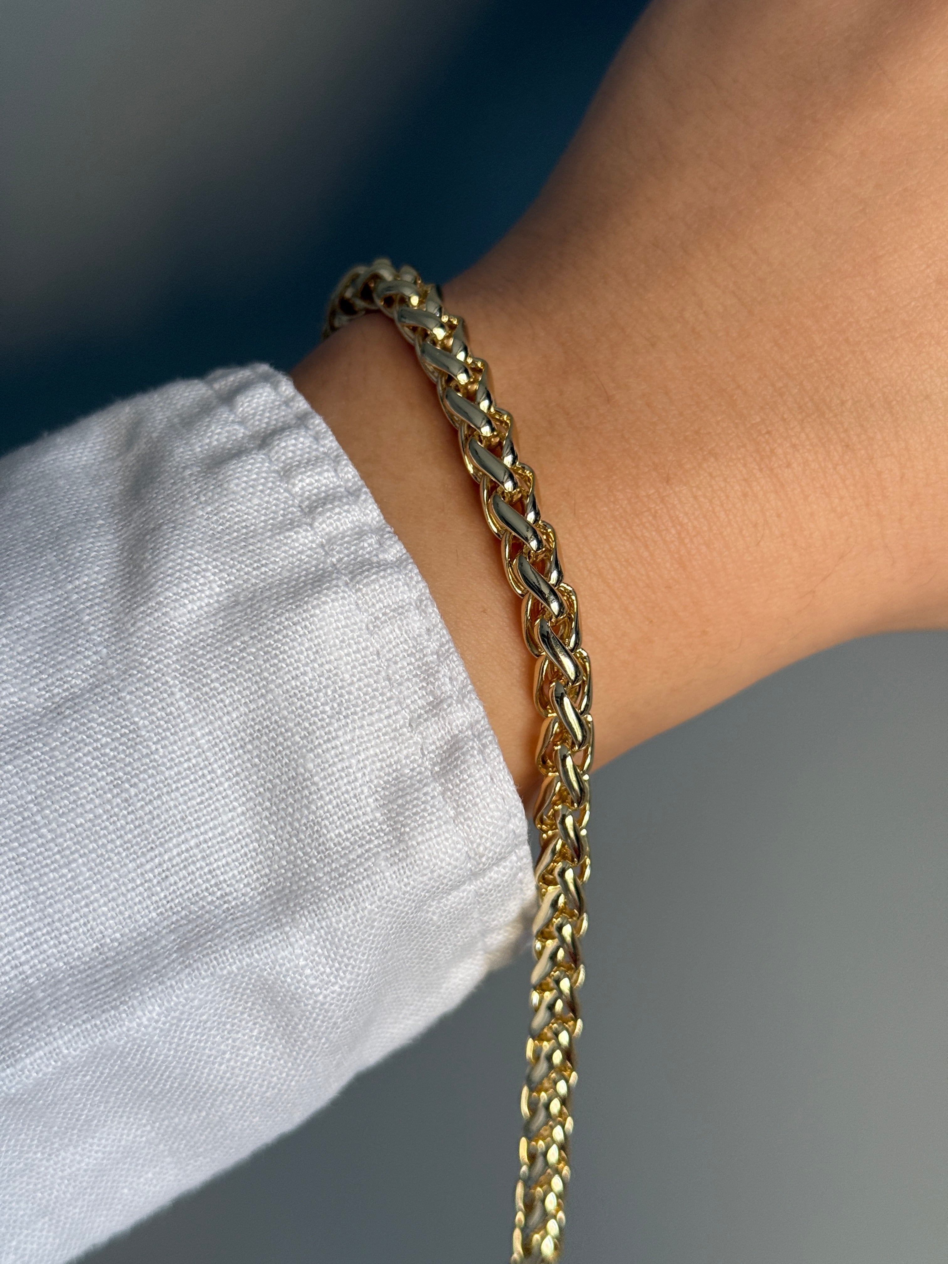 Xuping Kuyumcu Burgu Model Bileklik