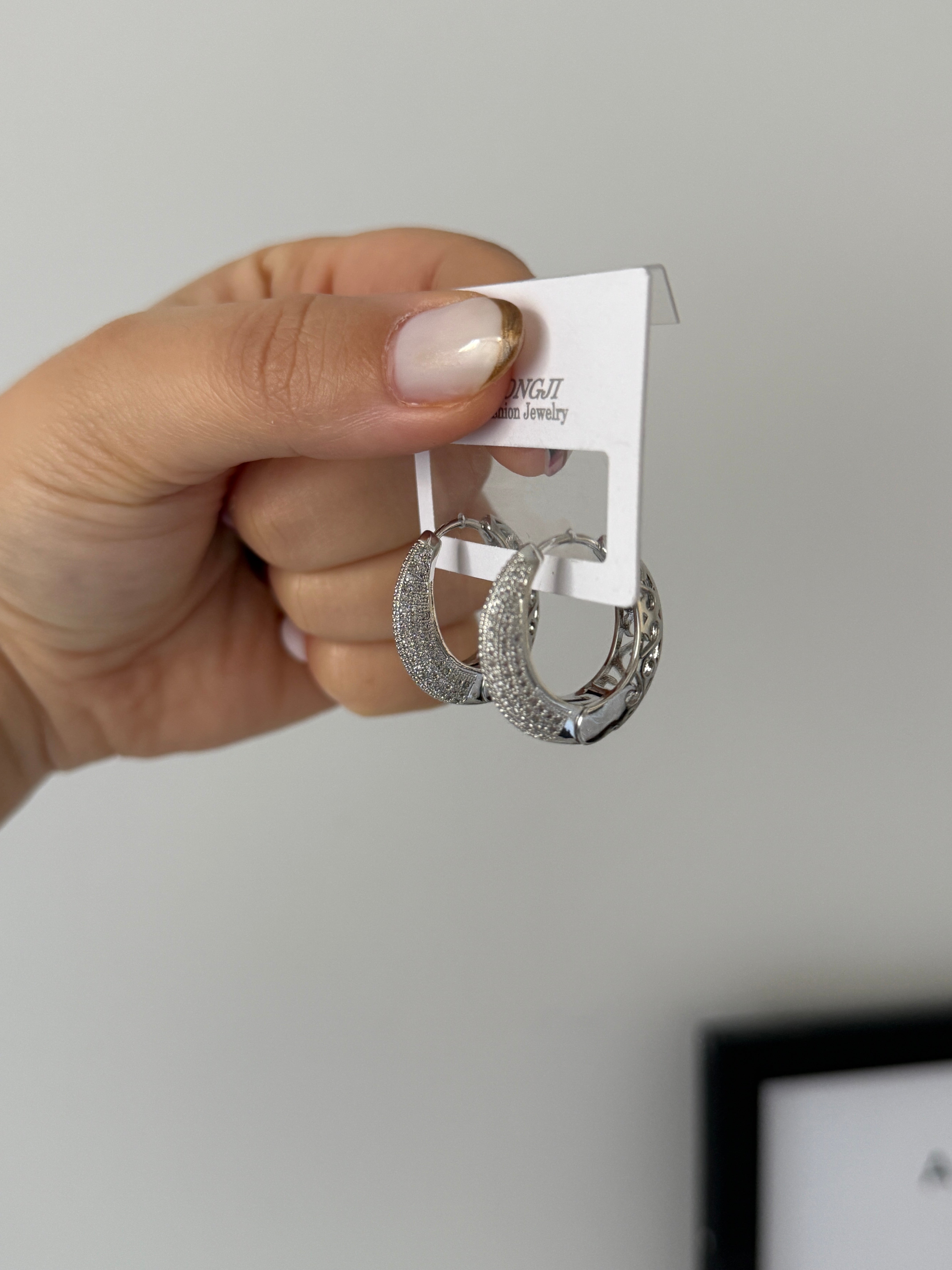 Minimo Taşlı Silver Halka Küpe