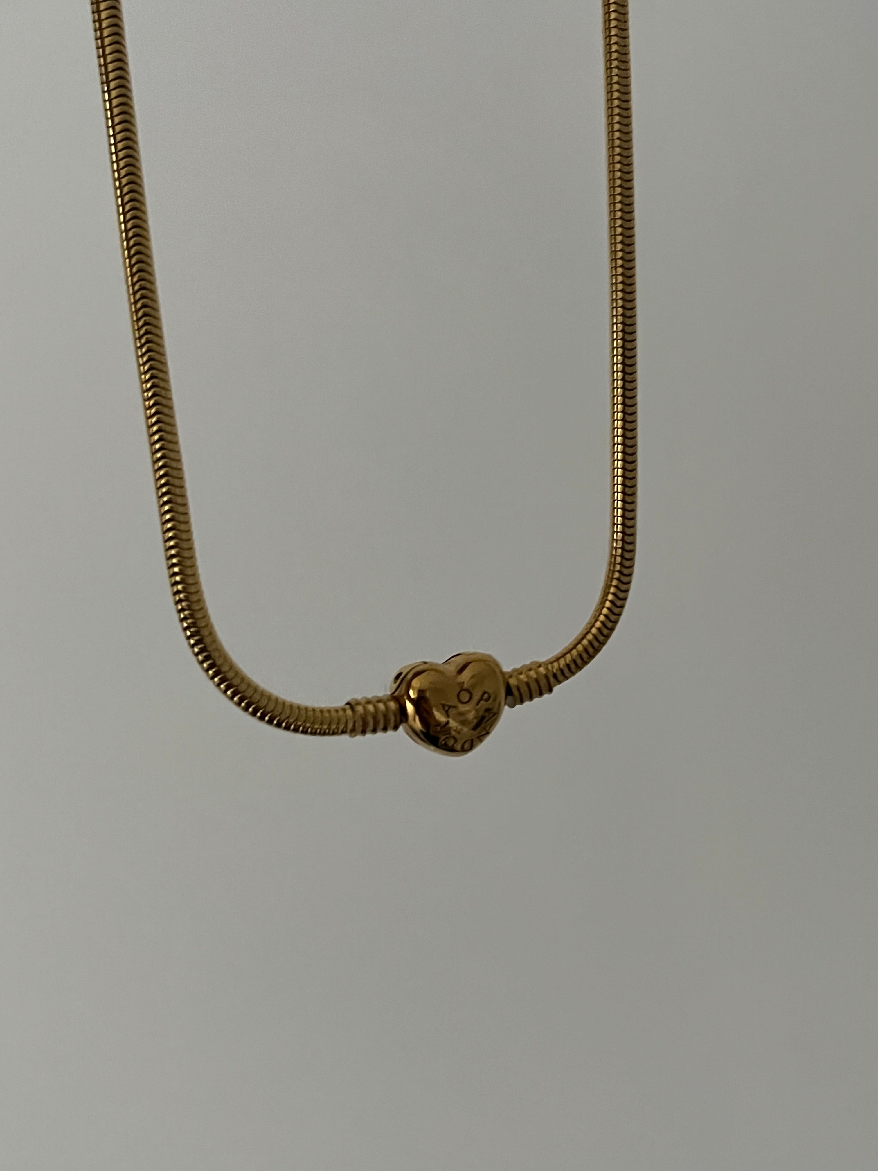 Çelik Gold PNDR Kalp Model Kolye
