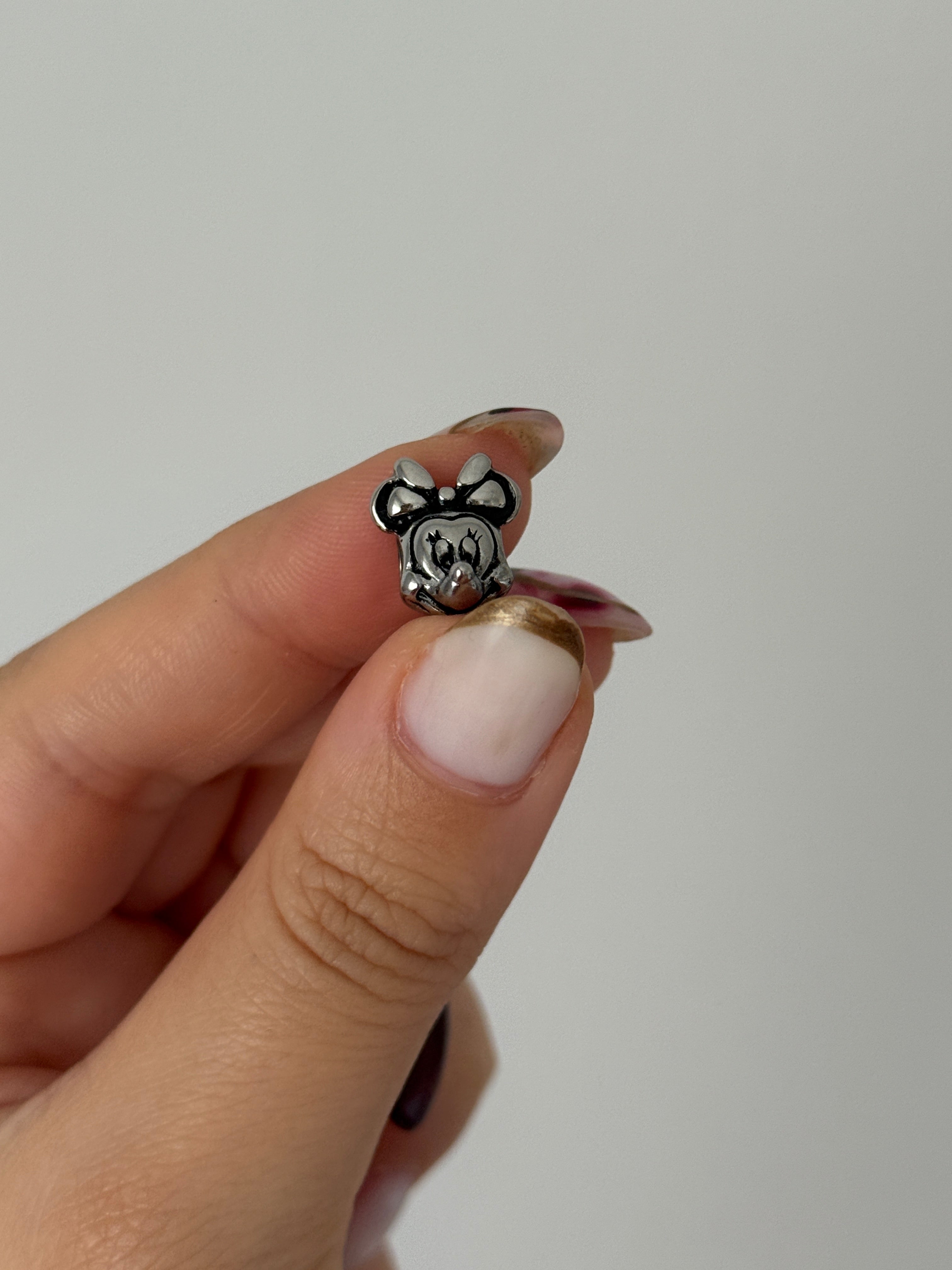 Çelik Minnie Charm