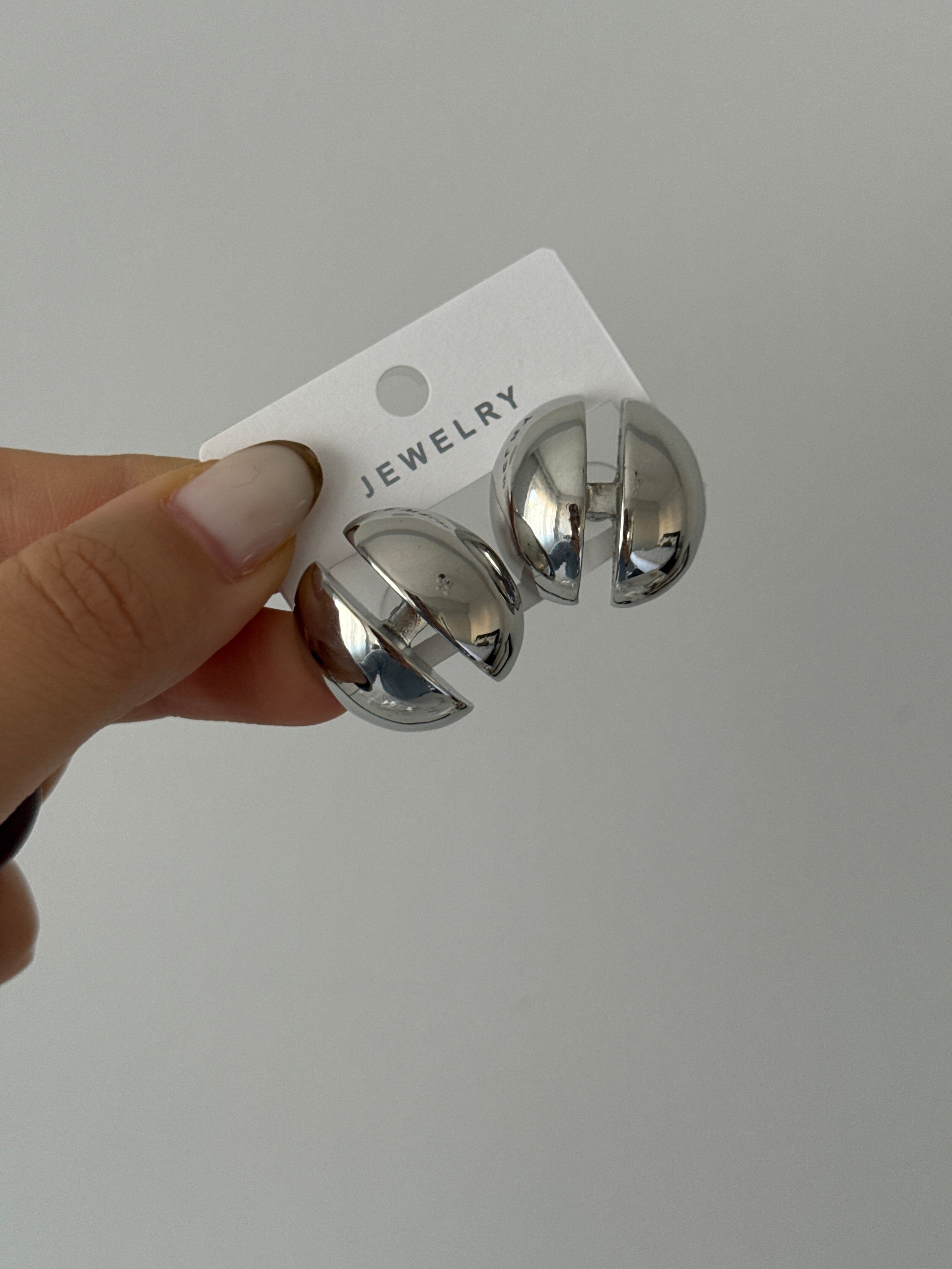 Silver Yuvarlak Düğme Küpe