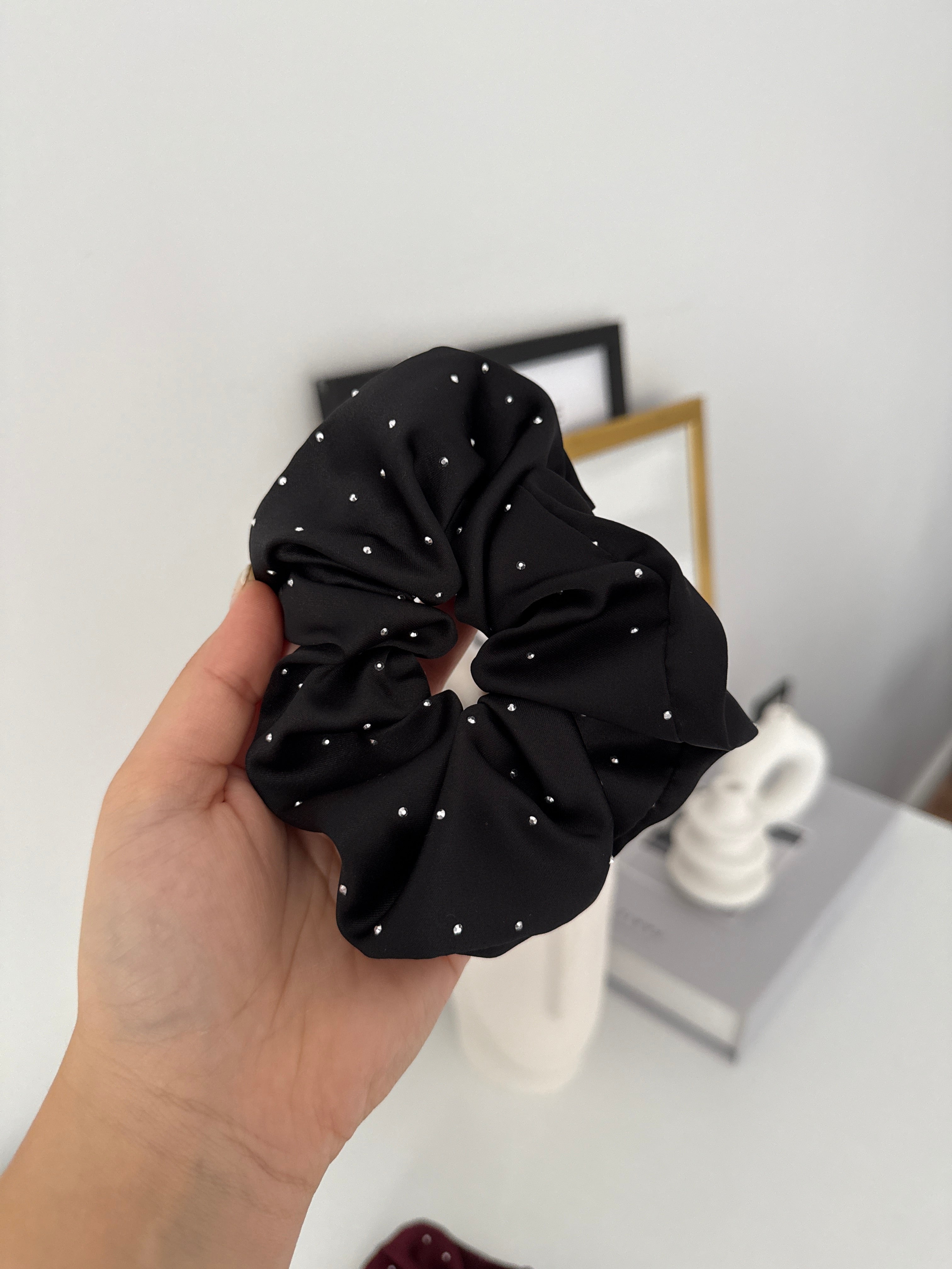 Taşlı Pinterest Lastikli Toka