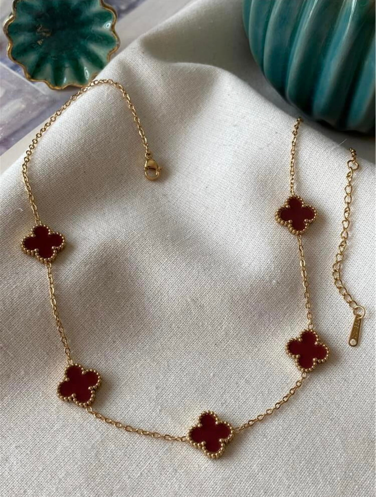 Çelik Bordo 5li Van Cl**f Kolye