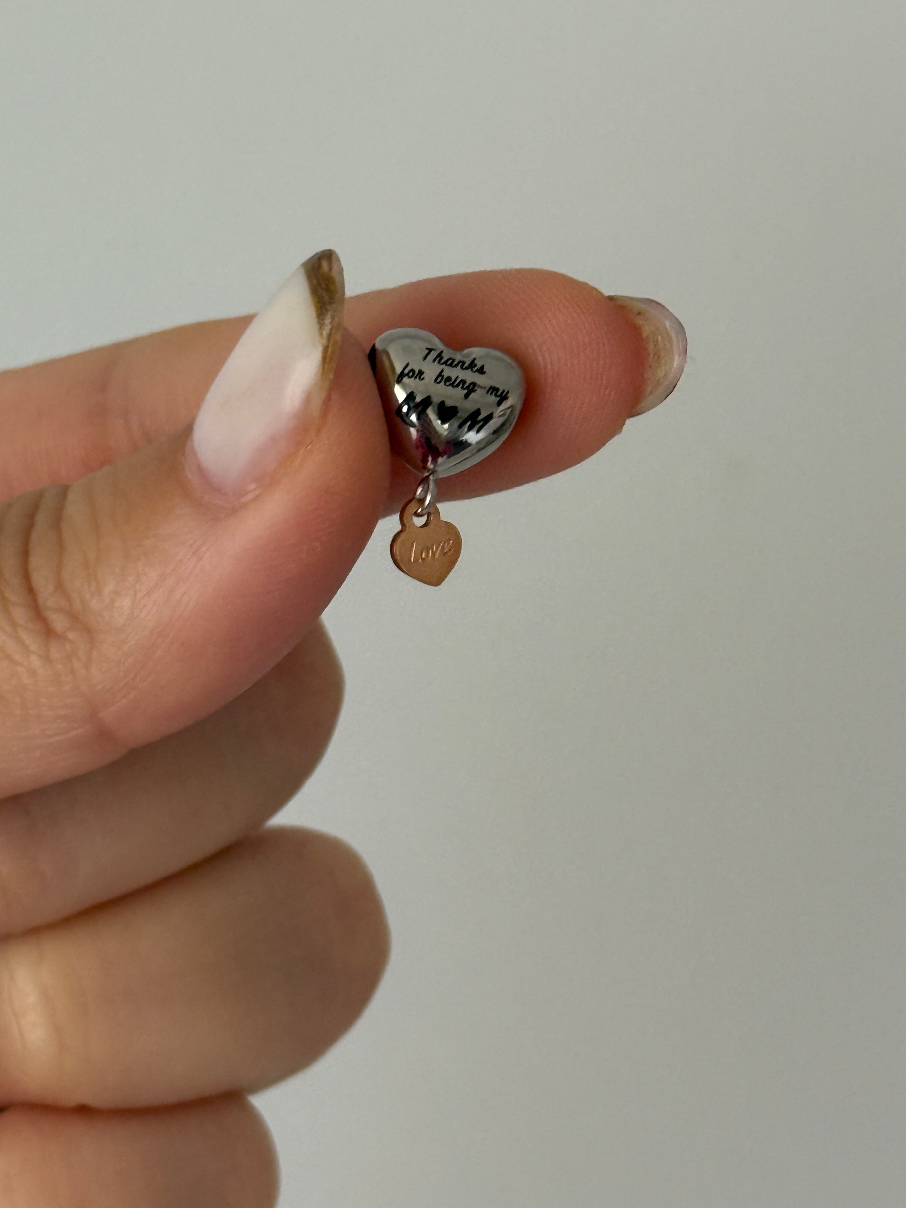 Çelik Kalpli Mom Charm