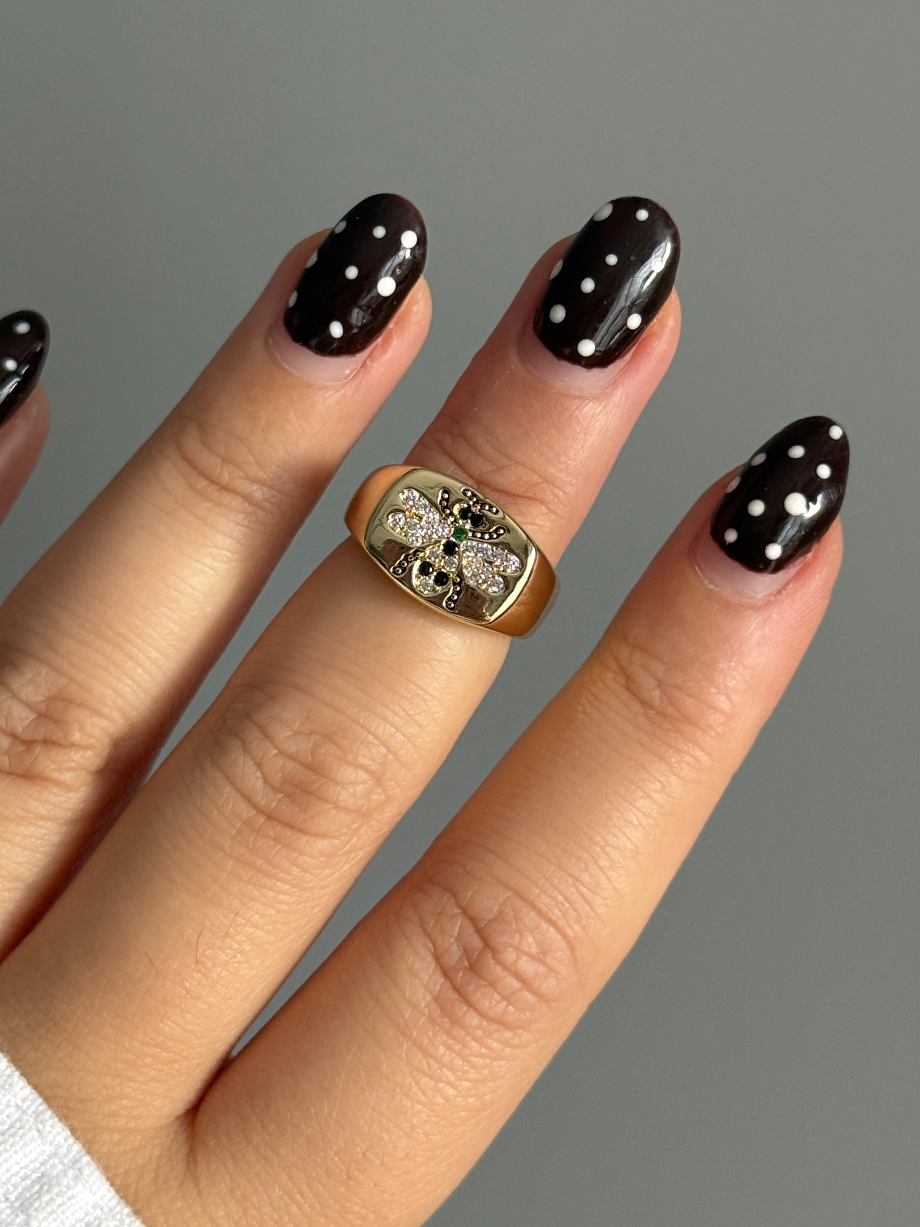 Xuping Ayarlanabilir Arı Motif Yüzük