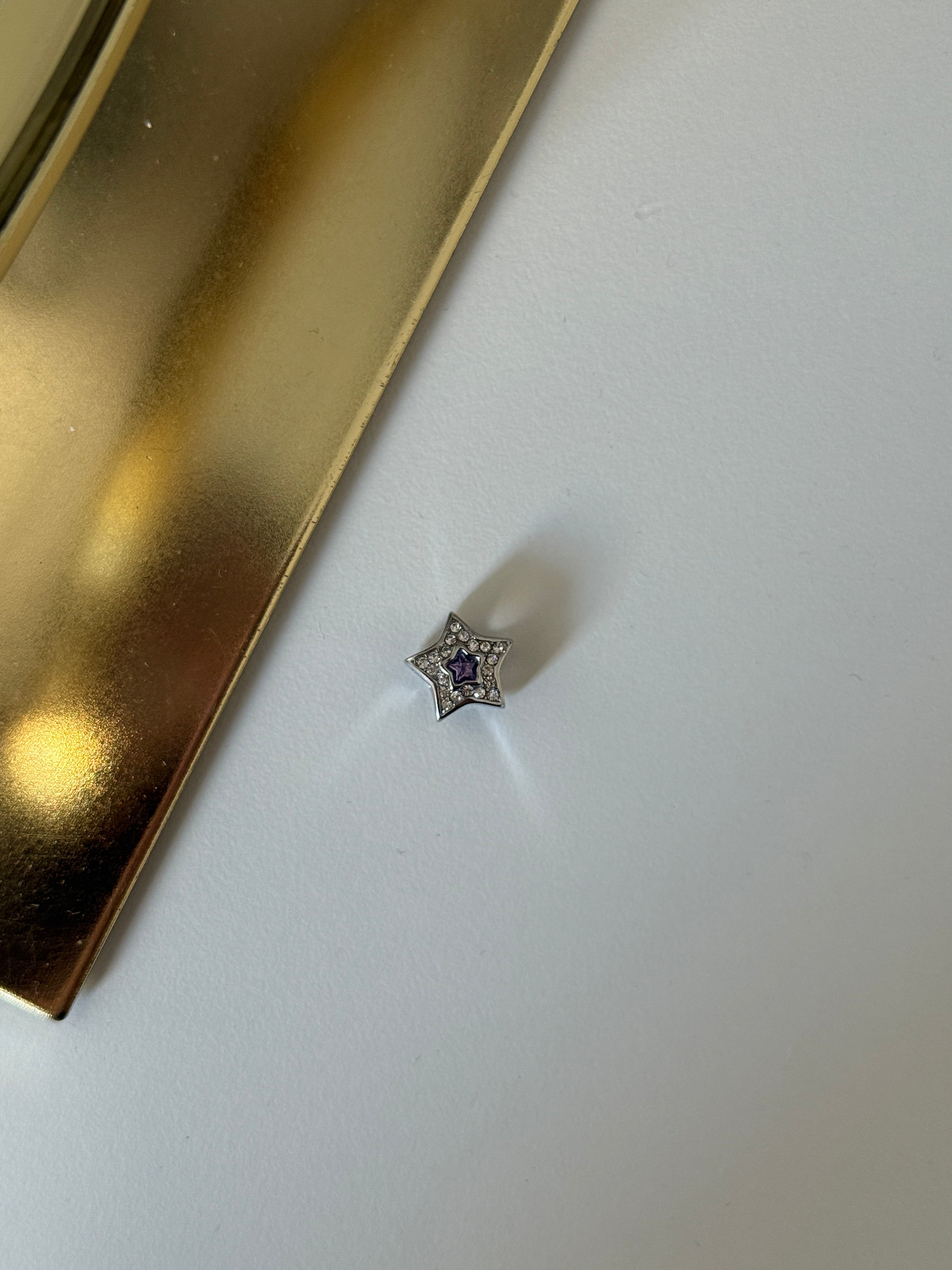 Çelik Yıldız Taşlı Mor Charm