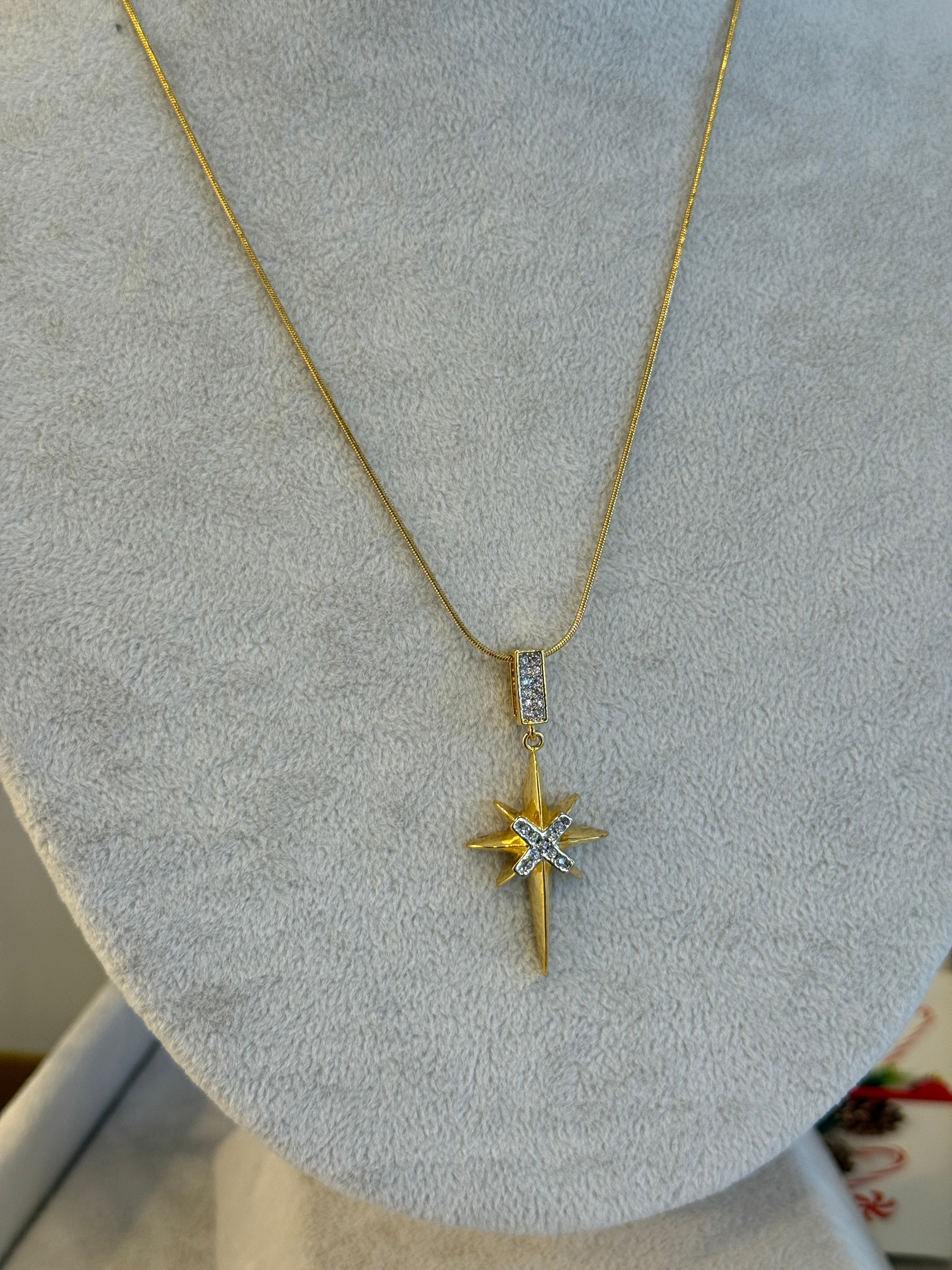 Çelik Gold Silver Taşlı Kutup Yıldızı Kolye