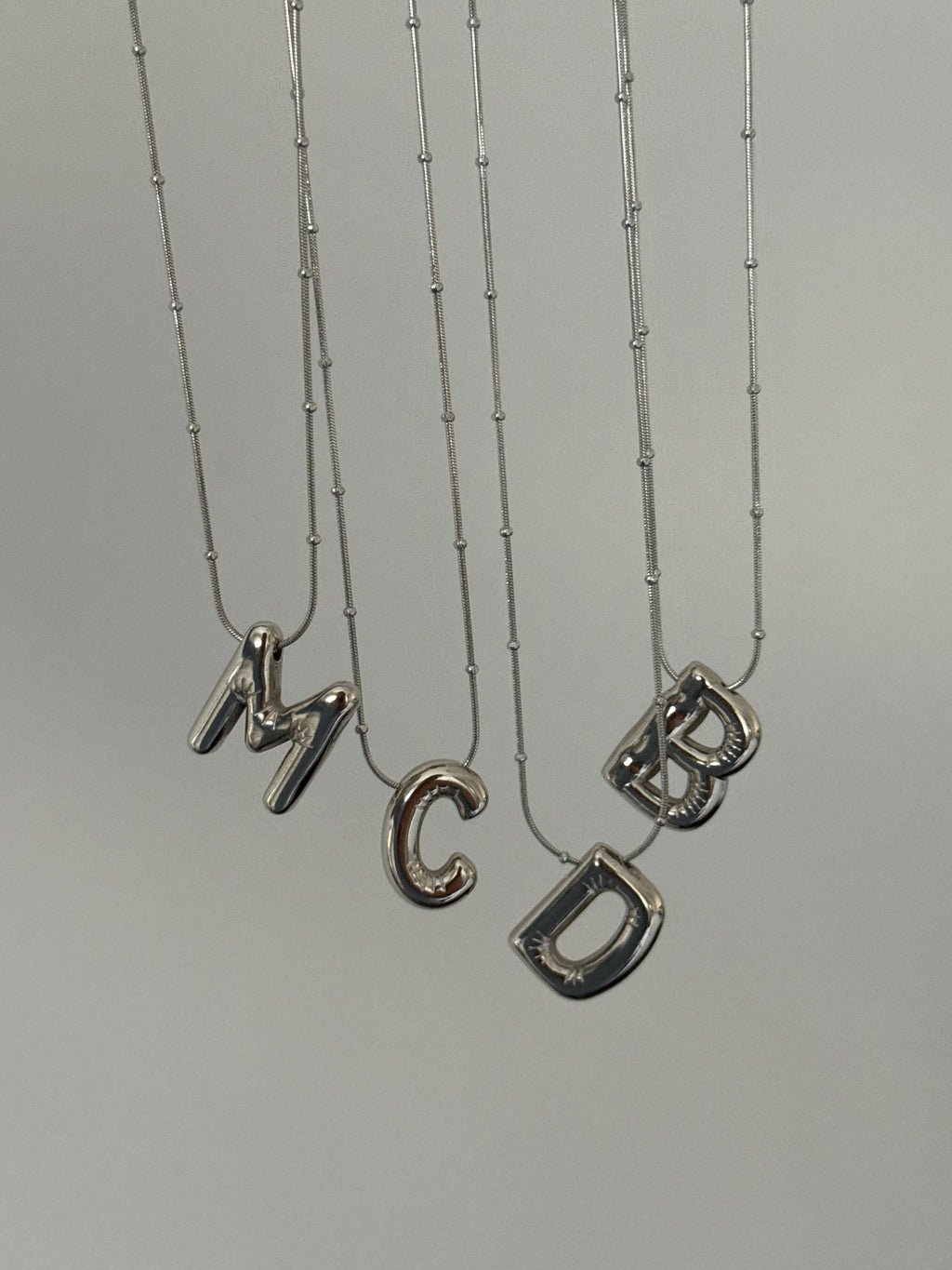 Çelik Bubble Silver Harf Kolye