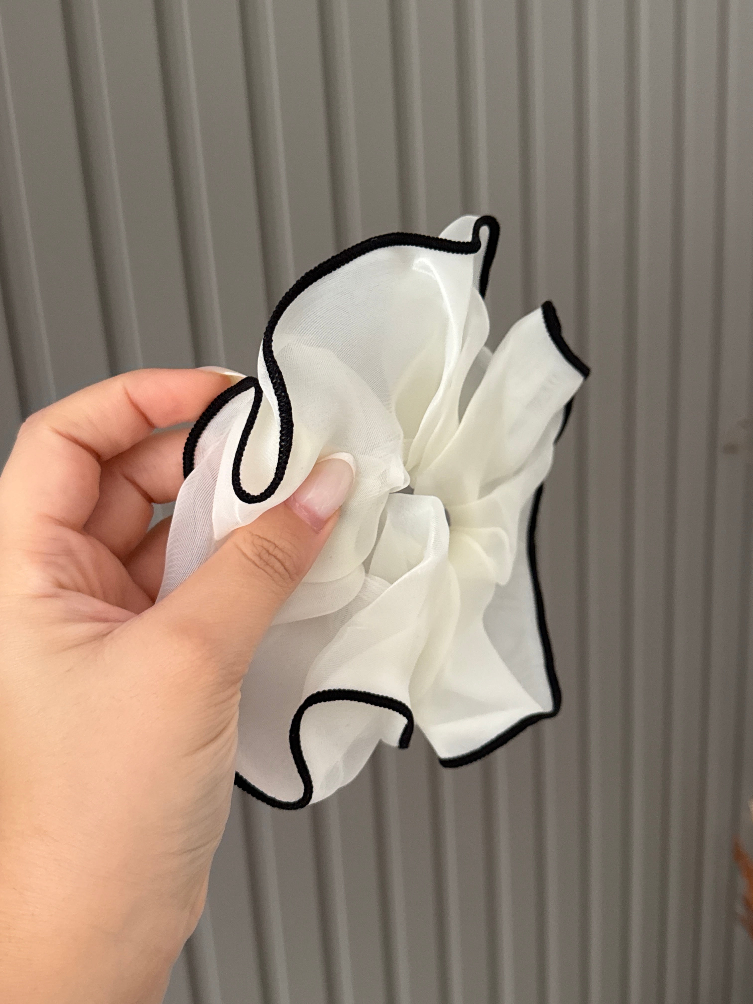 Tül Pinterest Model Lastikli Toka