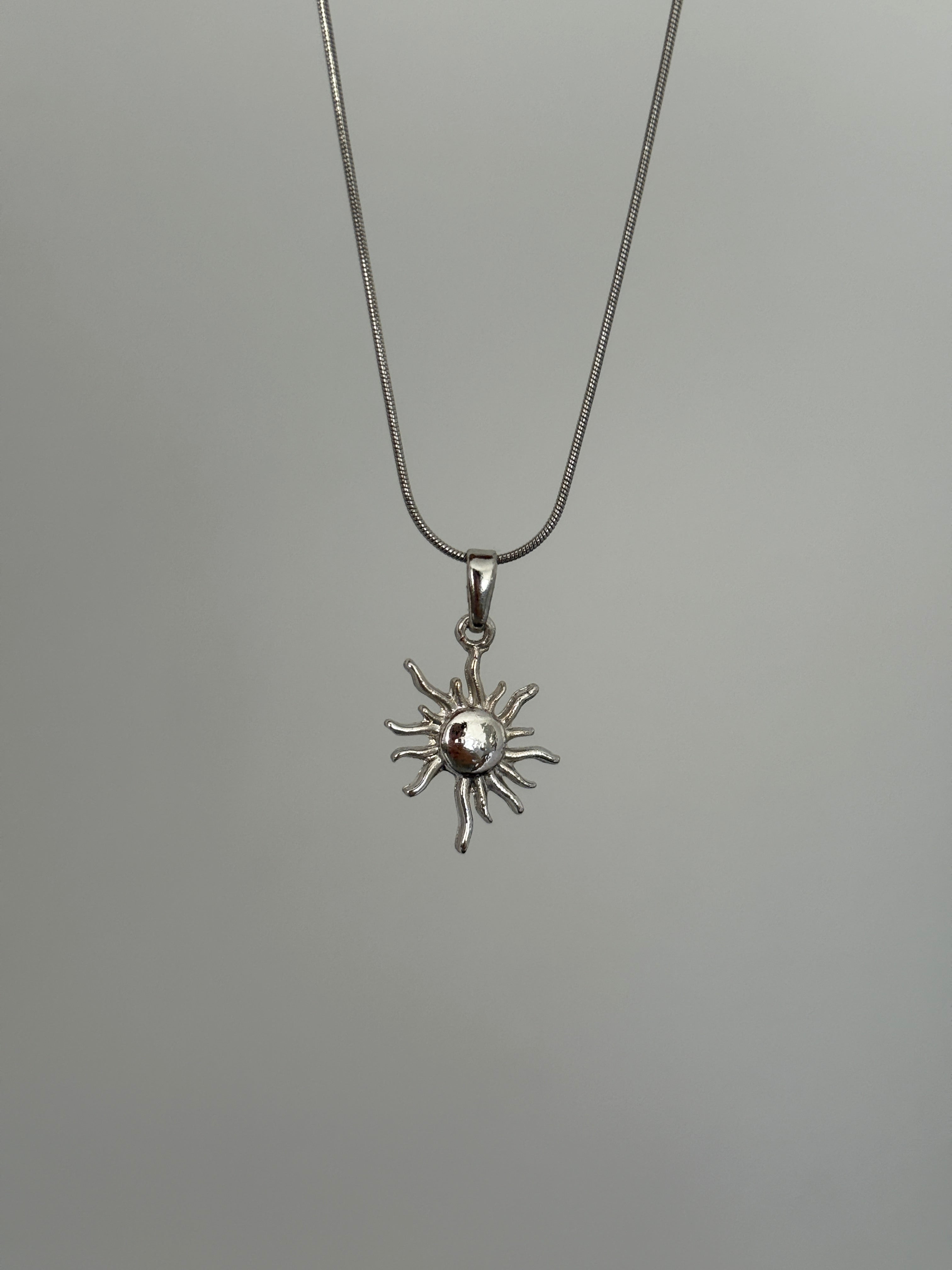Silver Güneş Kolye