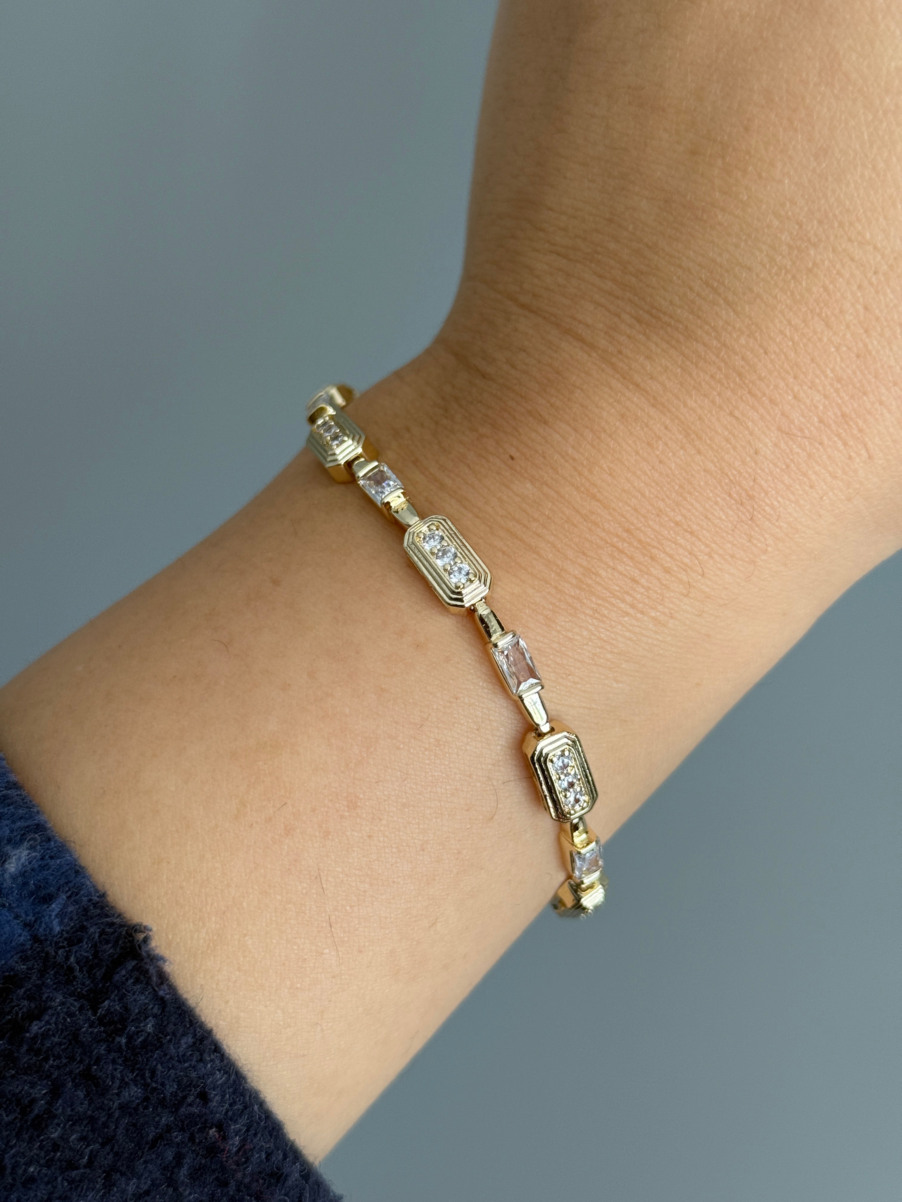 Xupinf Taşlı Baget Geçişli Ayarlanabilir Bileklik