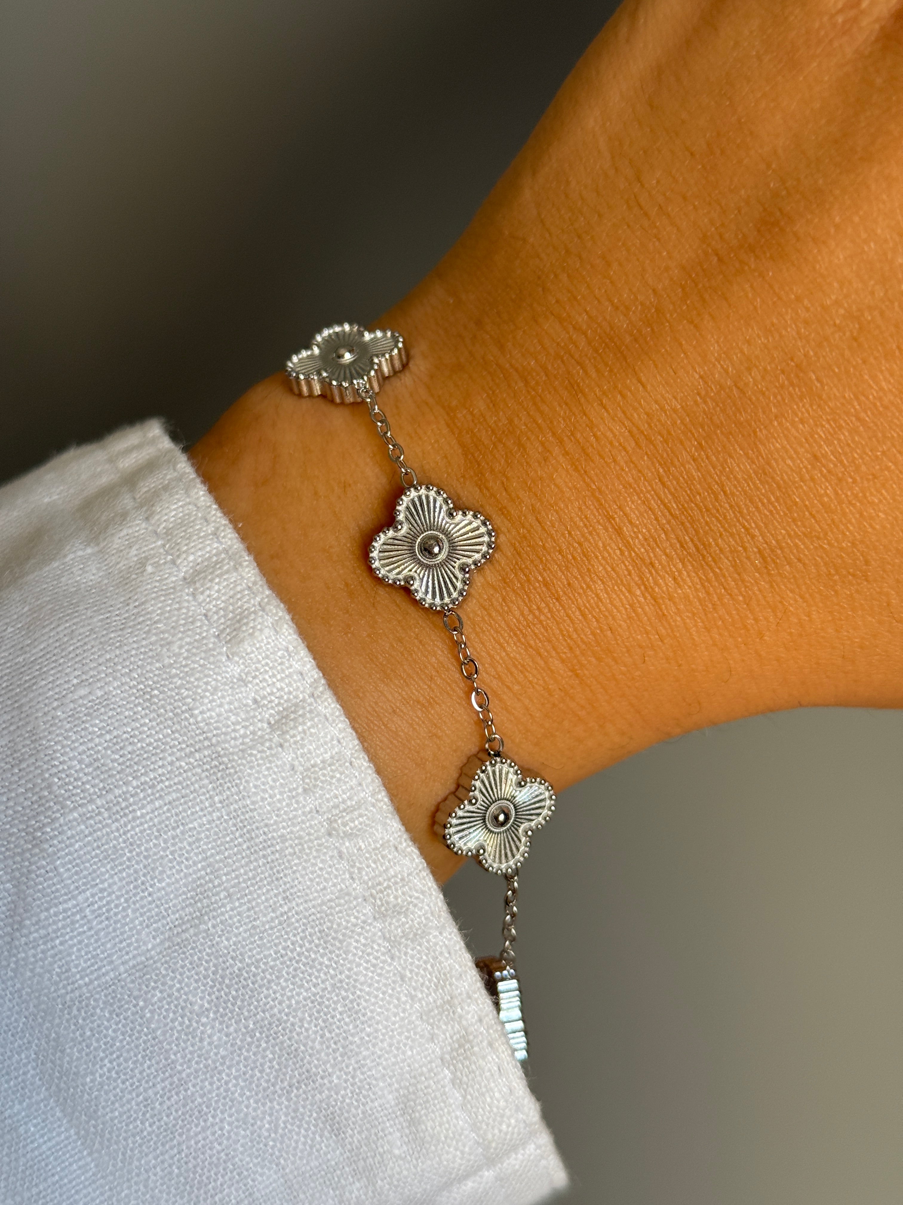 Çelik Silver Van Cl**f Marka Model Bileklik