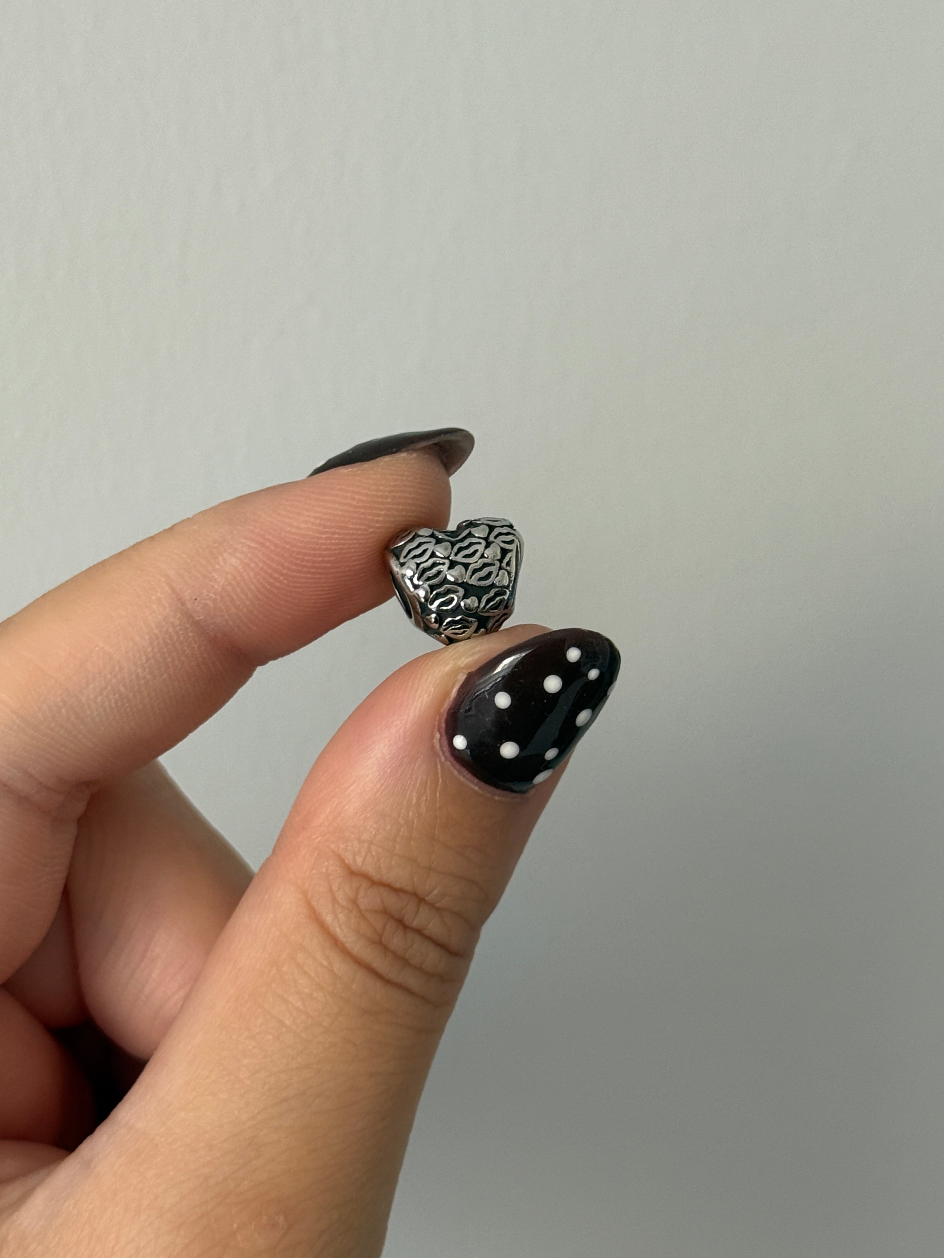 Çelik Kalp Öpücük Charm