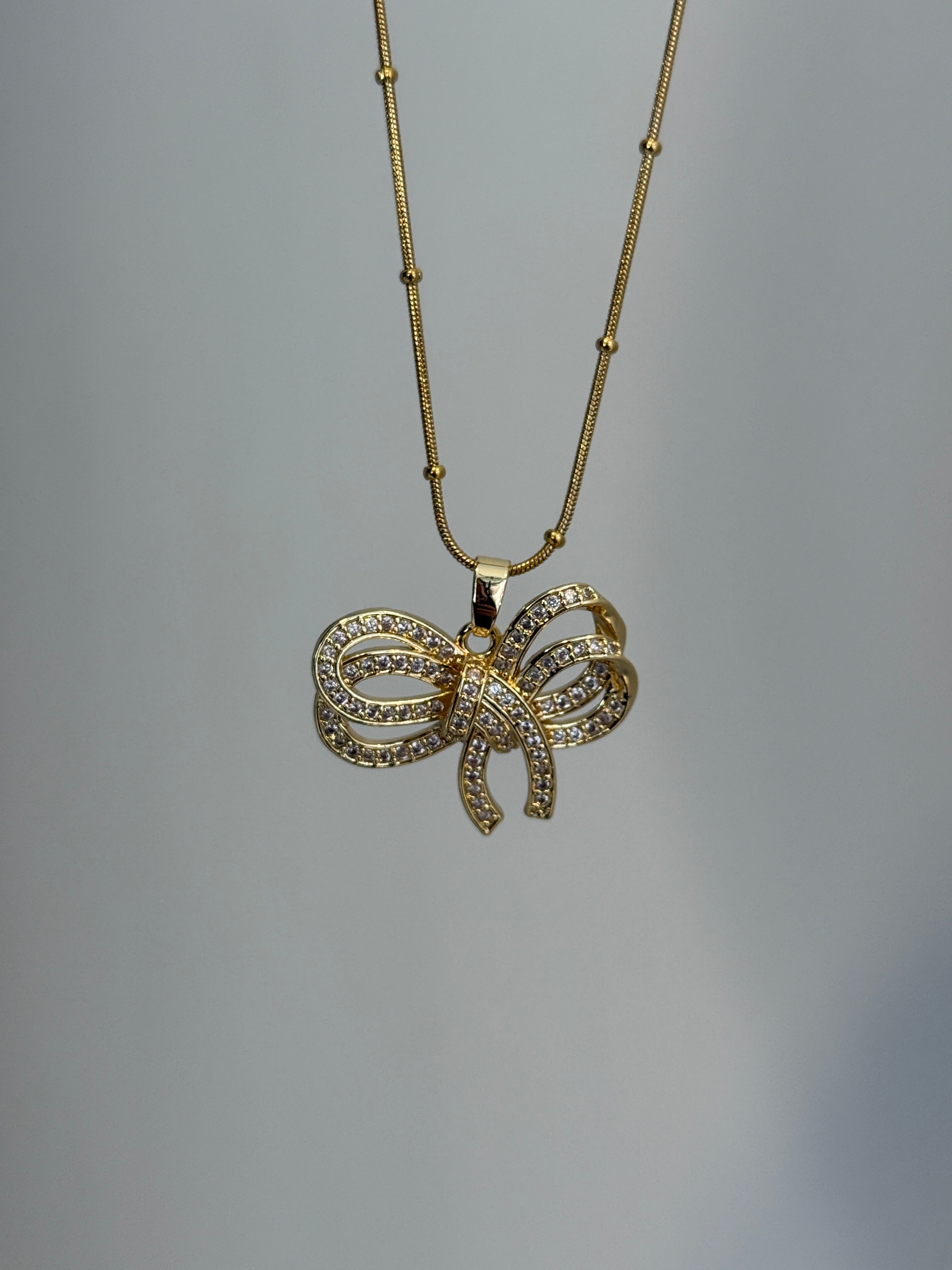 Çelik Taşlı Kurdele Kolye