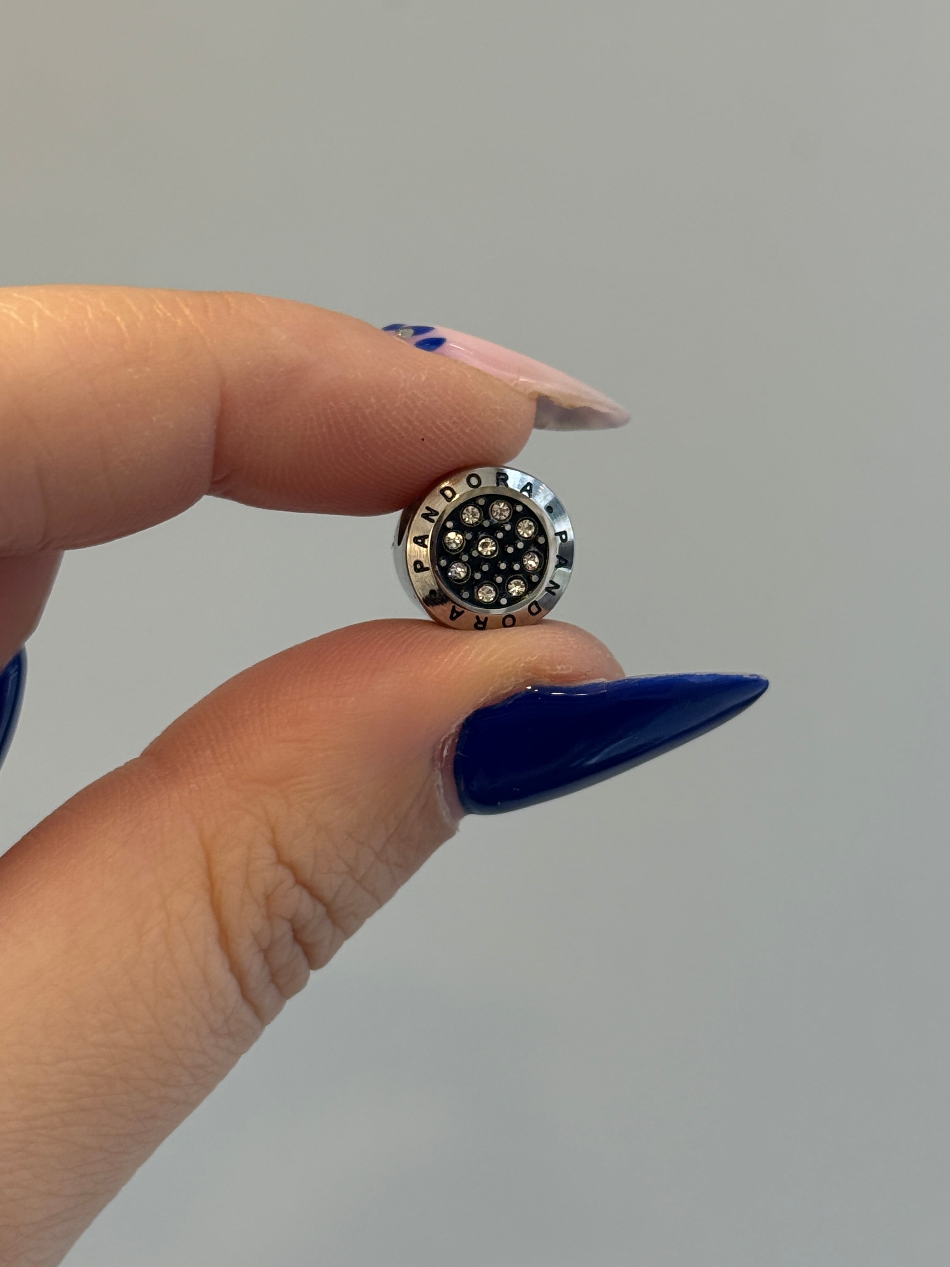 Çelik Pndr Yazılı Mini Taşlı Yuvarlak Charm